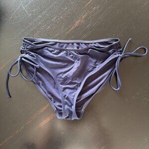 Navy Athleta Swimsuit Bikini Bottom with Scrunch Detail